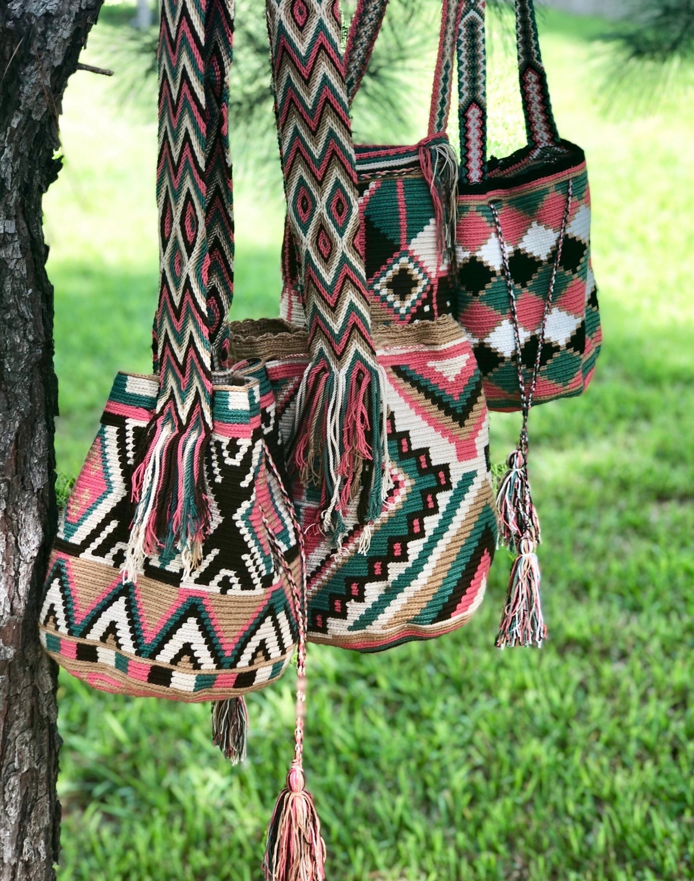 Earthy Tones Handbags | Desert Dreams Crochet Bags (L) - Colorful 4U - Crossbody Crochet Boho Bag - Traditional Wayuu Design